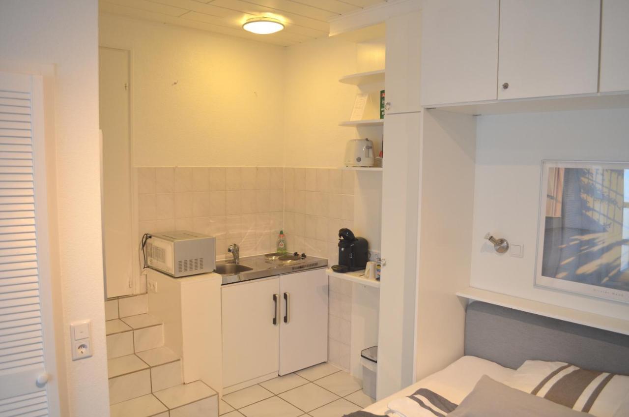 Av No.1 Apartment Дюселдорф Екстериор снимка