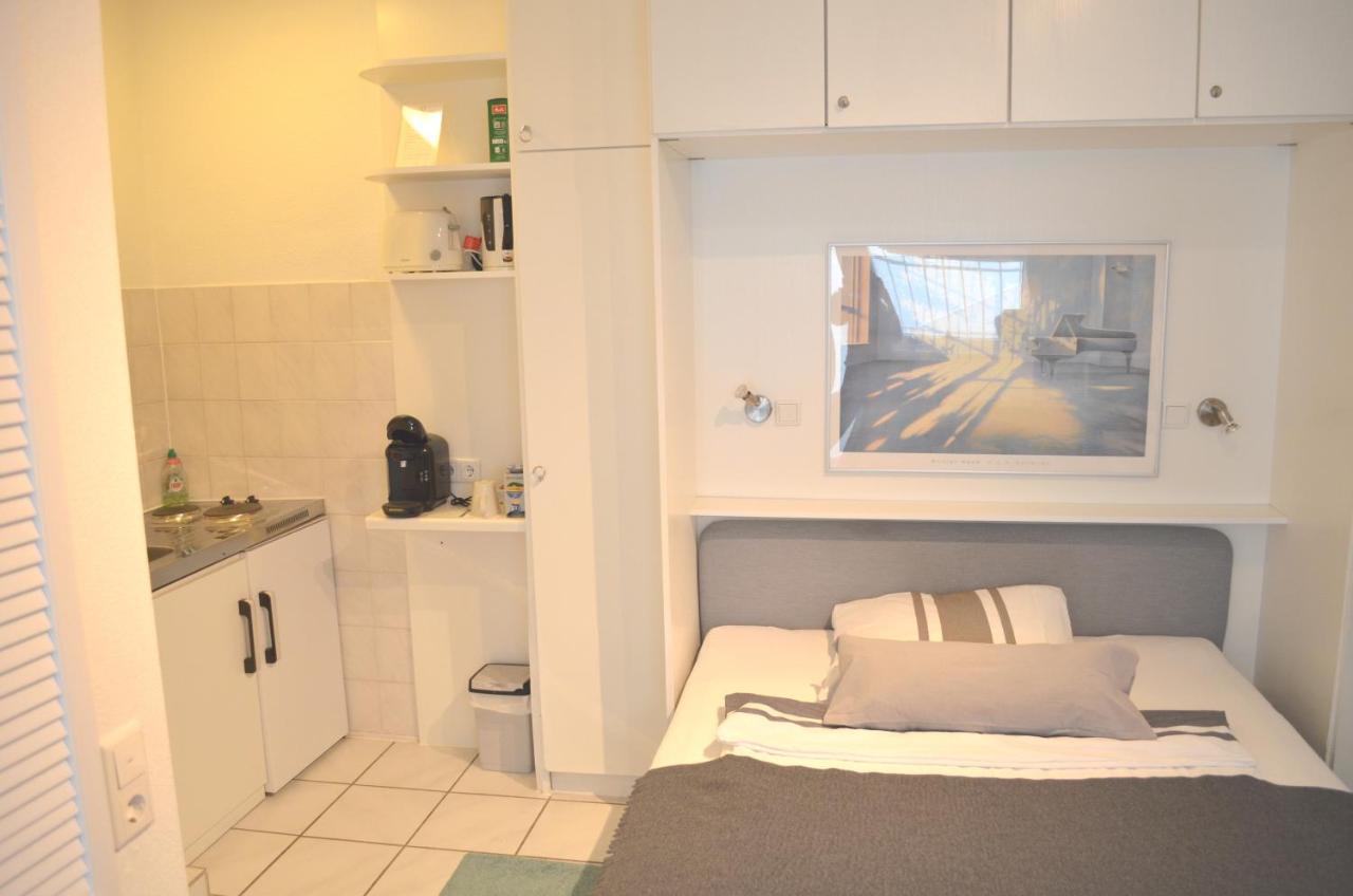 Av No.1 Apartment Дюселдорф Екстериор снимка